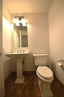 Rented by RSNY Realty | media 8