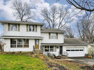 5732 Sunset Rd, Mound, MN 55364