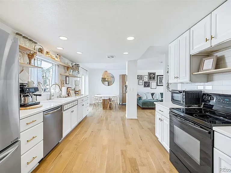 16275 Beauty Bush Pl — Photo 10