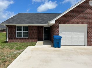 87 Parkers Pointe Dr, Manchester, TN 37355