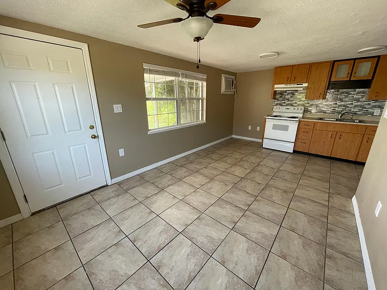 1203 Pierce St W #1203 — Photo 2