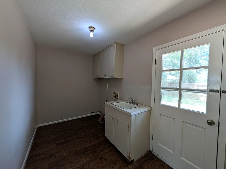 403 W Heritage Dr — Photo 53