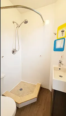 Rented by New Amsterdam Realty Group | media 11