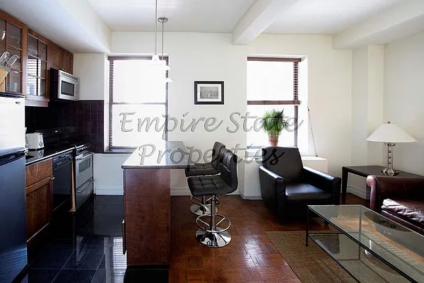 Rented by Empire State Properties | media 2