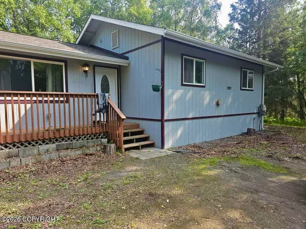 51920 Trader John St, Kenai, AK 99611