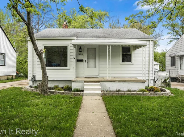 26010 Yale St, Inkster, MI 48141