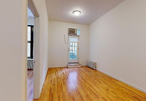 3rd image of 344 W 87th St APT 4R