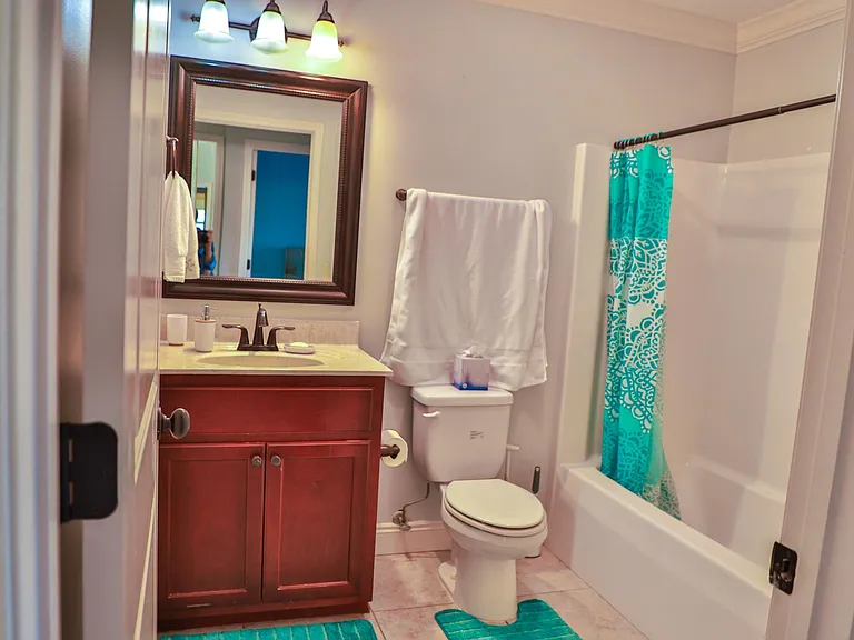 1805 Shanun Ct — Photo 12