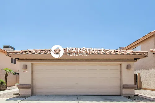 4637 E Hartford Ave Photo 1