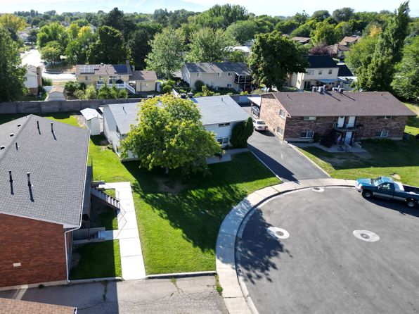 2152 W 220 N APT C