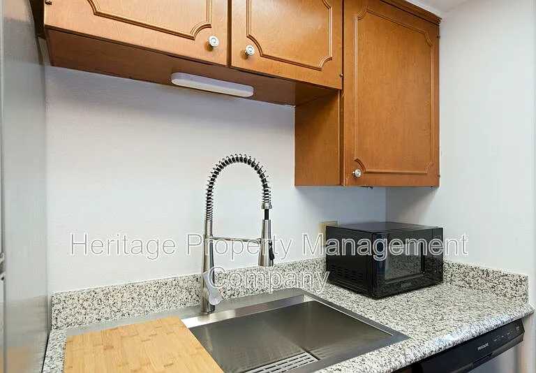 8401 N New Braunfels Ave #1-240 — Photo 13