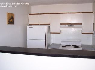 674 Massachusetts Ave #5A, Boston, MA 02118