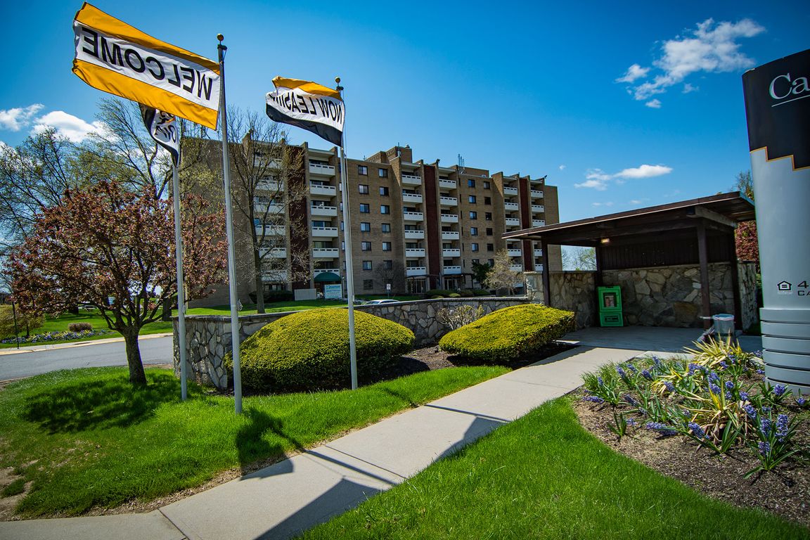 Carriage Park Apartments Covered Bus Stop