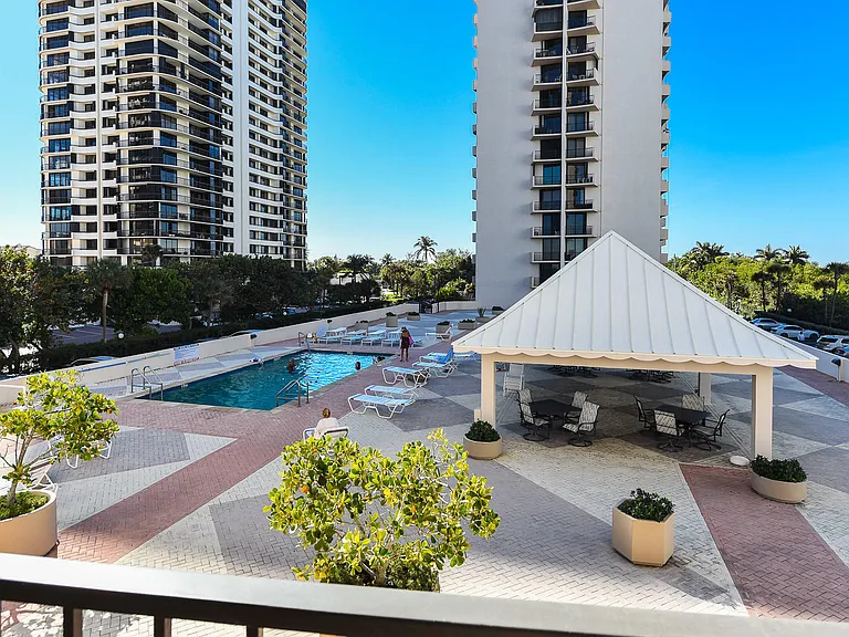 4200 N Ocean Dr #1-806 — Photo 40