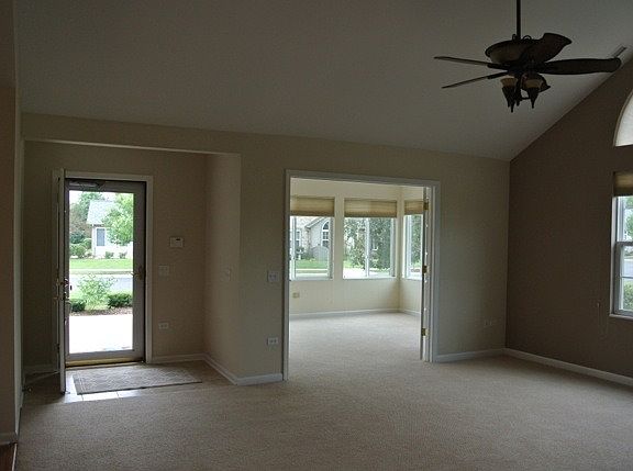 4th image of 2010 Olmstead Dr #2010
