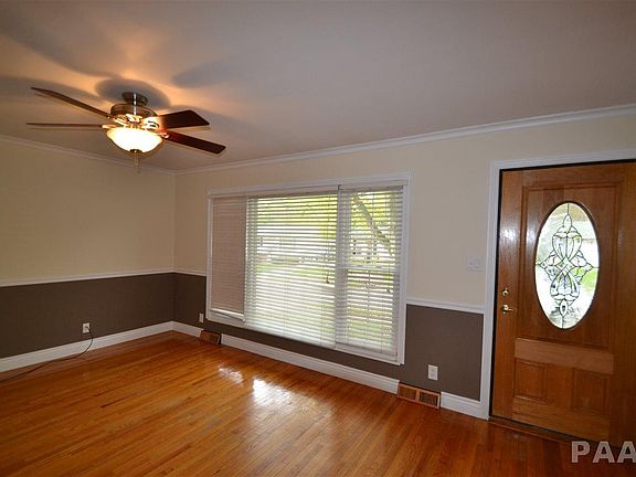 5th image of 3810 W Warwick Dr