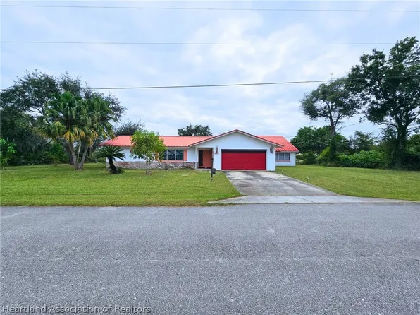 842 Archie Summers Rd, Lake Placid, FL 33852