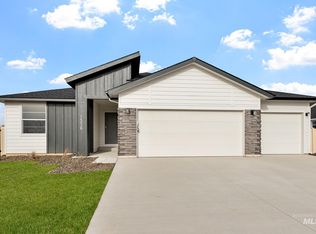 1556 Dyer St, Middleton, ID 83644