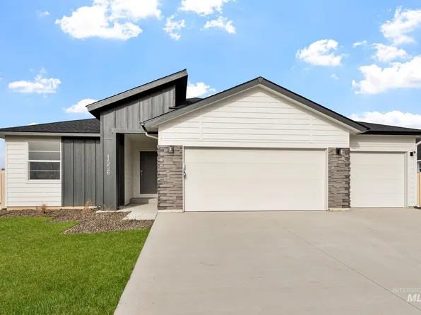 1556 Dyer St, Middleton, ID 83644