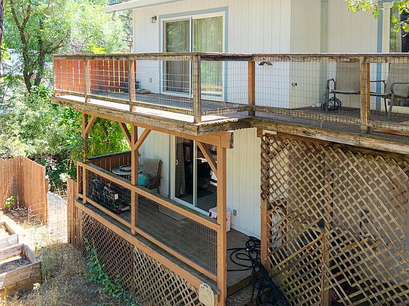 5th image of 60 Ridgetop Dr