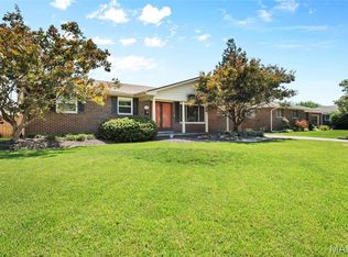 134 Ash St, Wood River, IL 62095