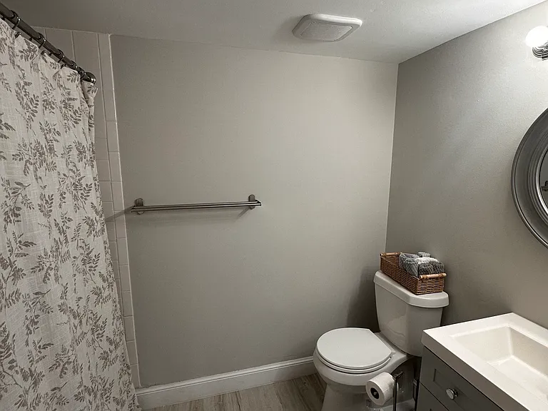 425 Meadowlark Ln #A — Photo 13