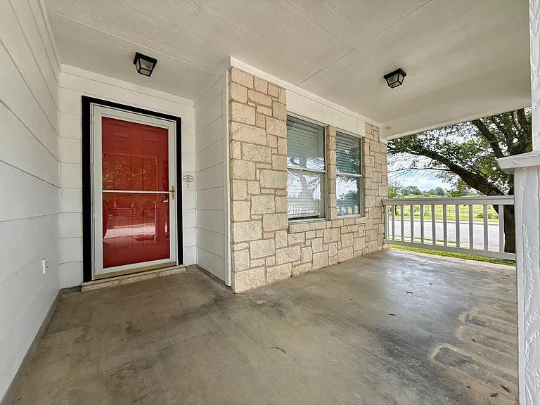 15120 Arizona Oak Ln — Photo 3