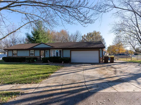 1205 Heron Dr, Machesney Park, IL 61115