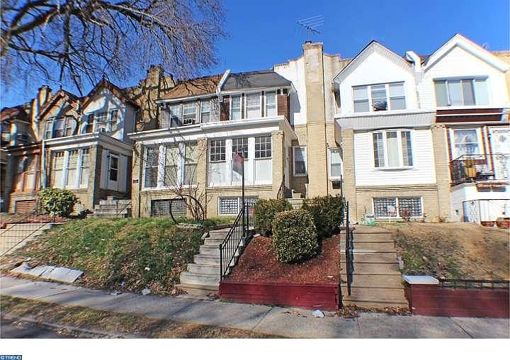 1st image of 541 W Abbottsford Ave