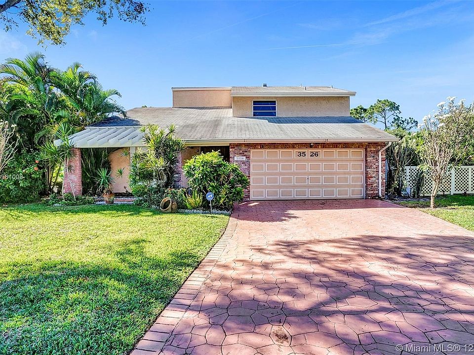 1st image of 3526 NW 73rd Way