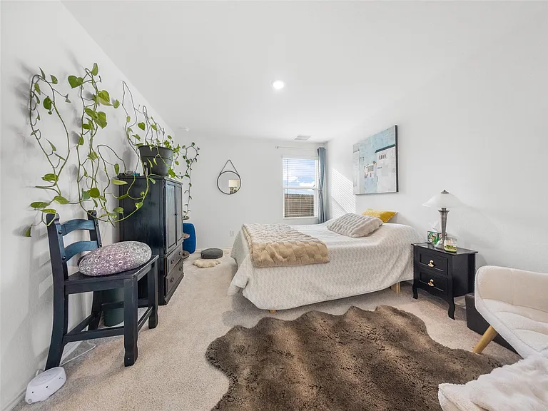 373 Cowpoke Dr — Photo 14