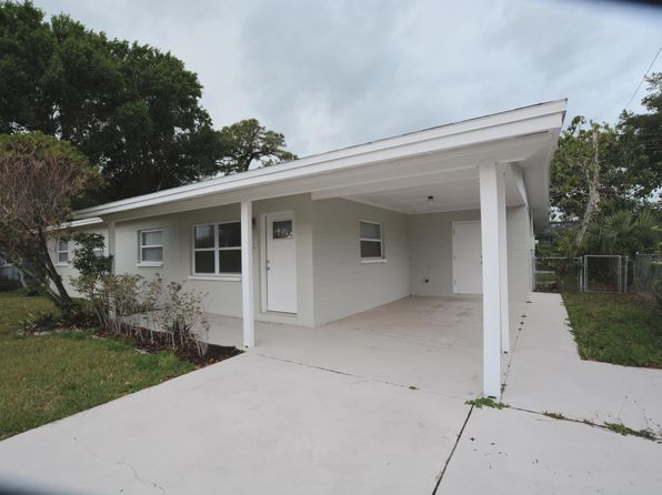 140 Moore Ave