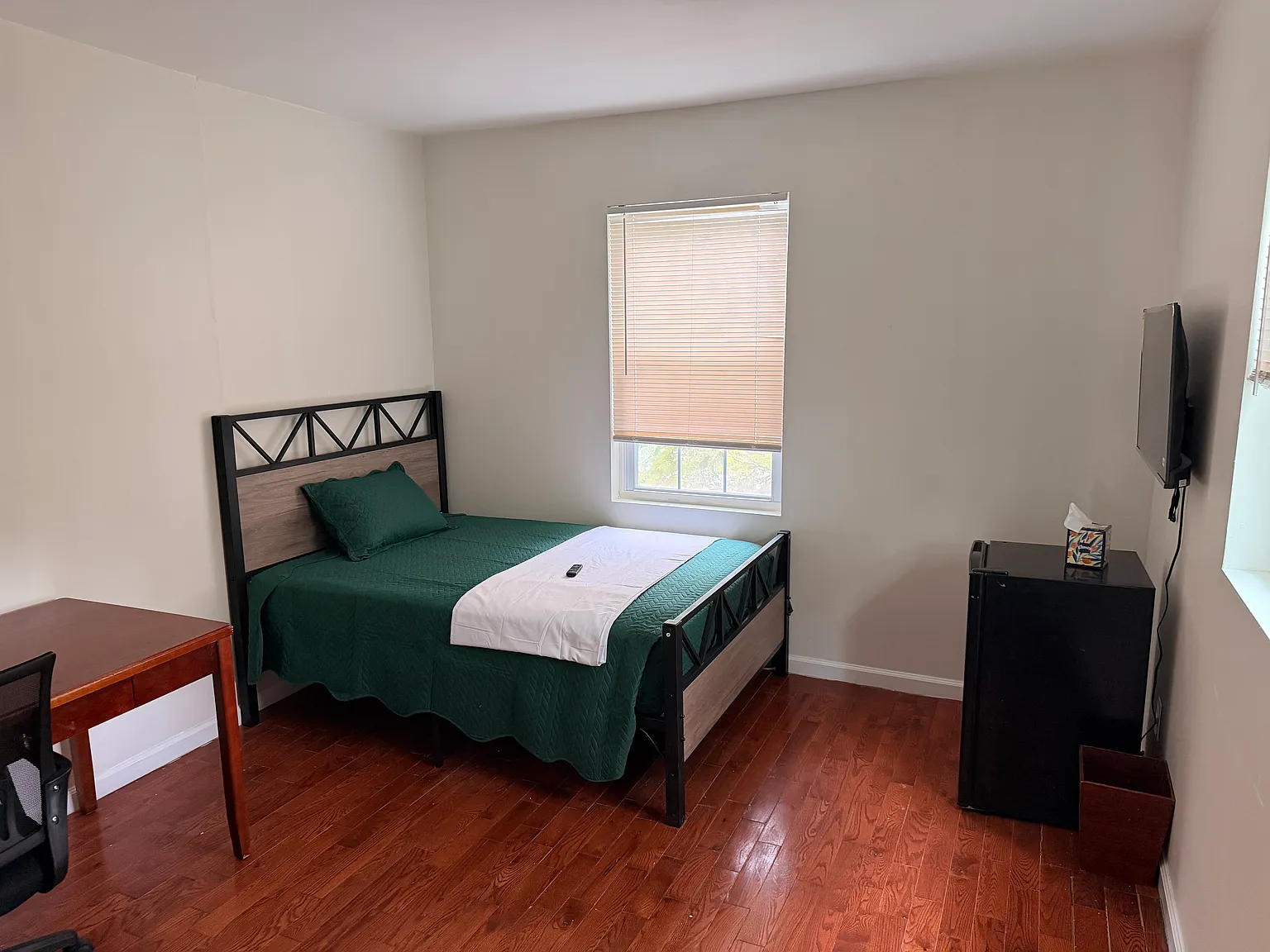 4 bed, 1500 sqft, $2,750 — Photo 4