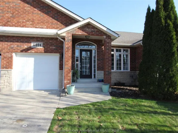 11924 Cobblestone Cres, Windsor, ON N8P 1T7