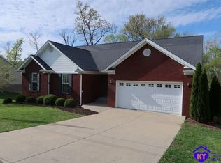 95 Summitt Dr, Brandenburg, KY 40108