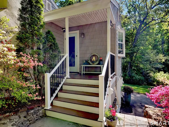 10 Birch Lane, Ridgefield, CT 06877