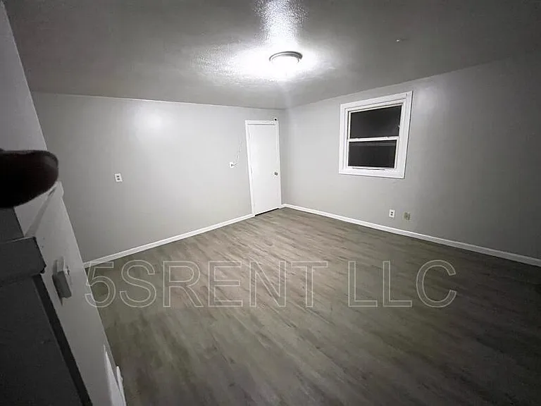 236 S Mary Ellen St #C — Photo 4