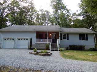 547 Wooddale Rd, East Stroudsburg, PA