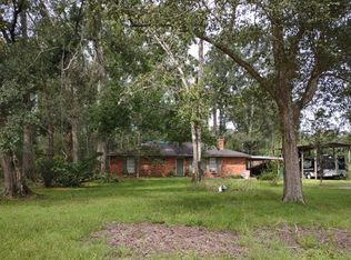 30333 C Clayton Rd, Tickfaw, LA 70466