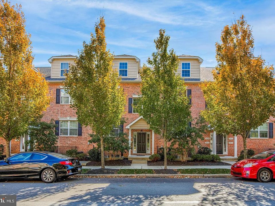 1st image of 805 Spring Mill Ave