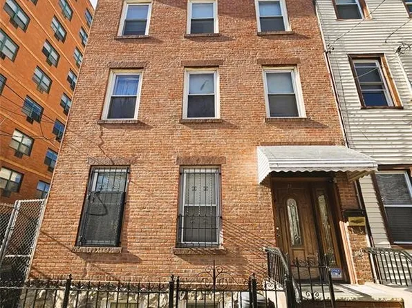 29 Orchard Street image 1 of 12