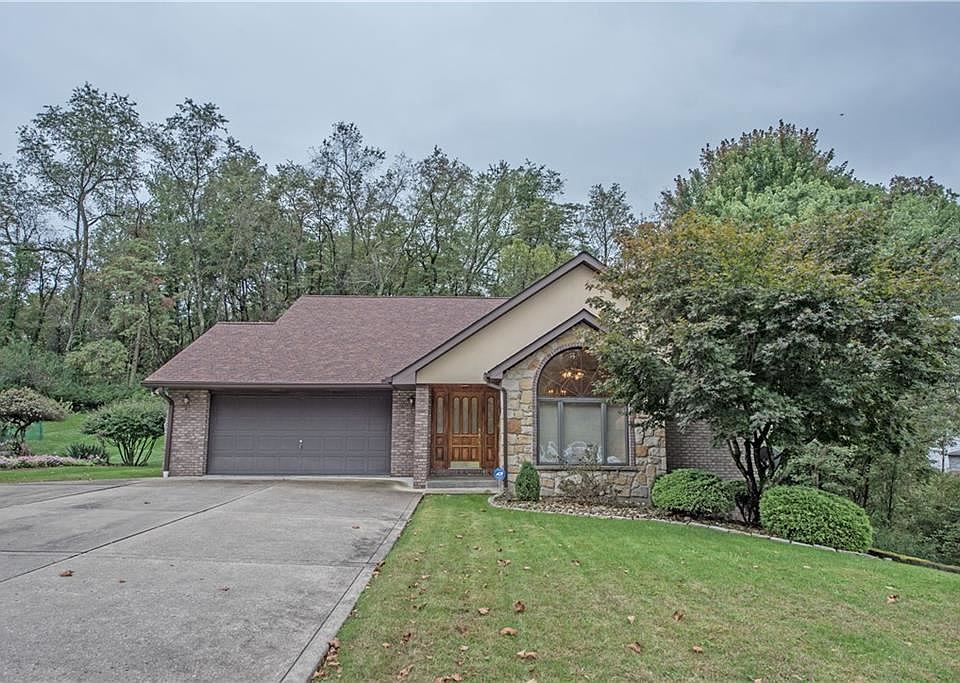 1st image of 169 Katherine Dr