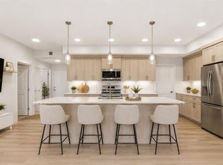 33 N Carringham Gate NW #3417, Calgary, AB T3P 2H6