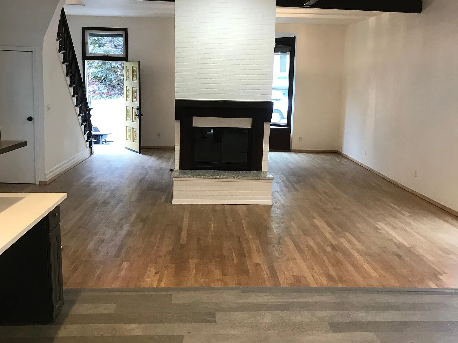 2125 NW Hoyt St — Photo 3