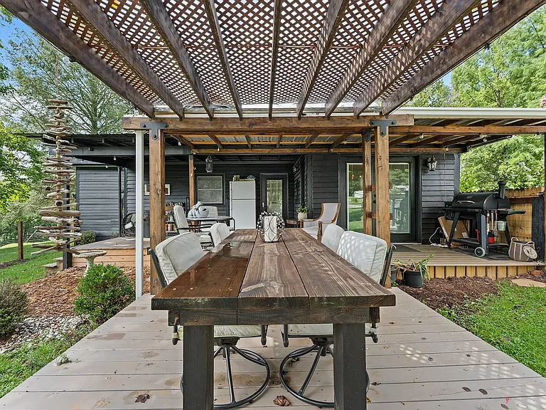 2145 Old Murphy Rd — Photo 27