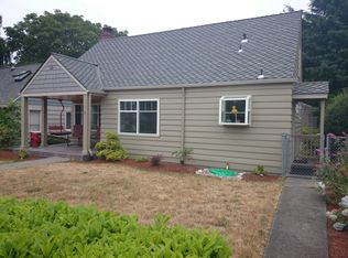 3018 48th Ave SW, Seattle, WA 98116