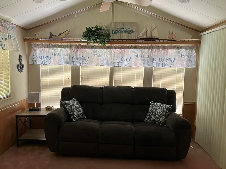 150 Dogwood Cir — Photo 14