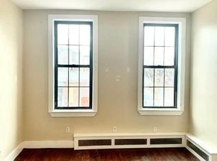 65 Grand Ave #2B, Brooklyn, NY 11205