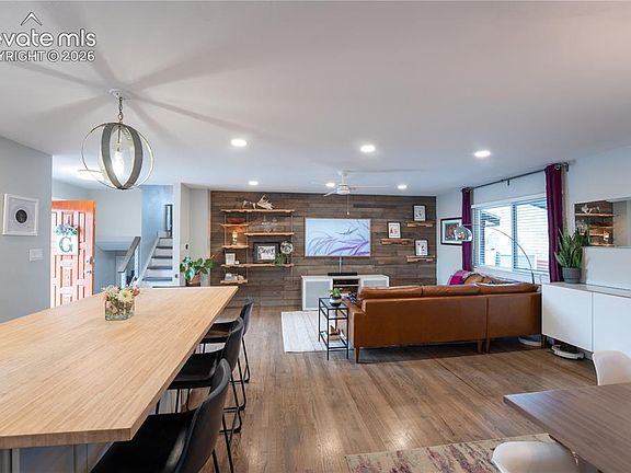 4th image of 622 Pioneer Ln