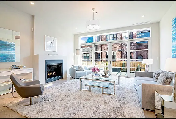 Rented by Arena Real Estate | media 18